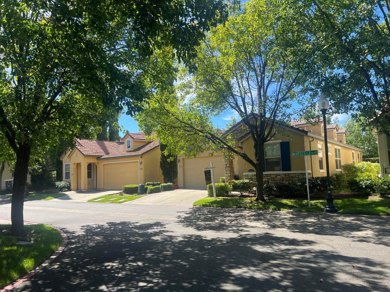 1057 Marseille Lane - Photo 1
