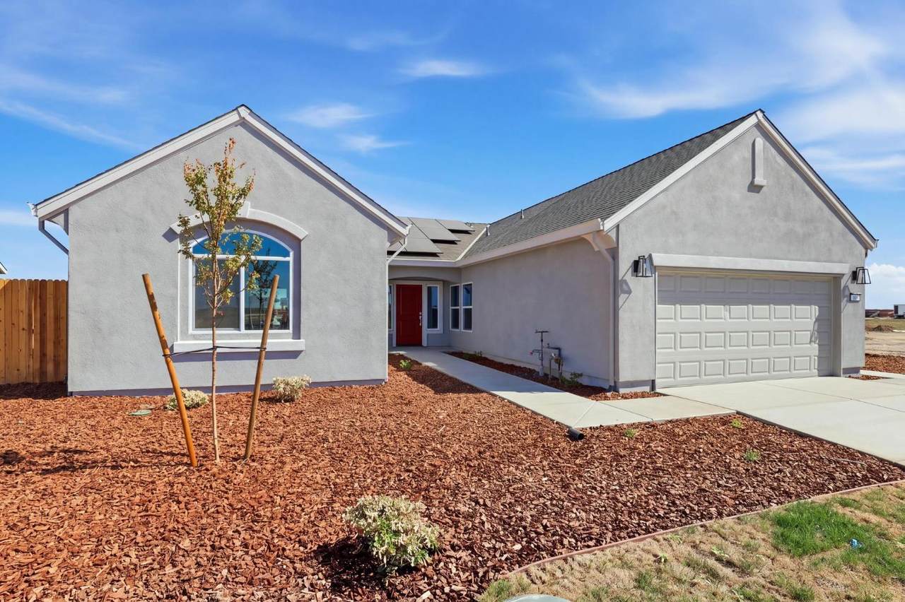 400 Kitty Hawk Drive - Photo 1