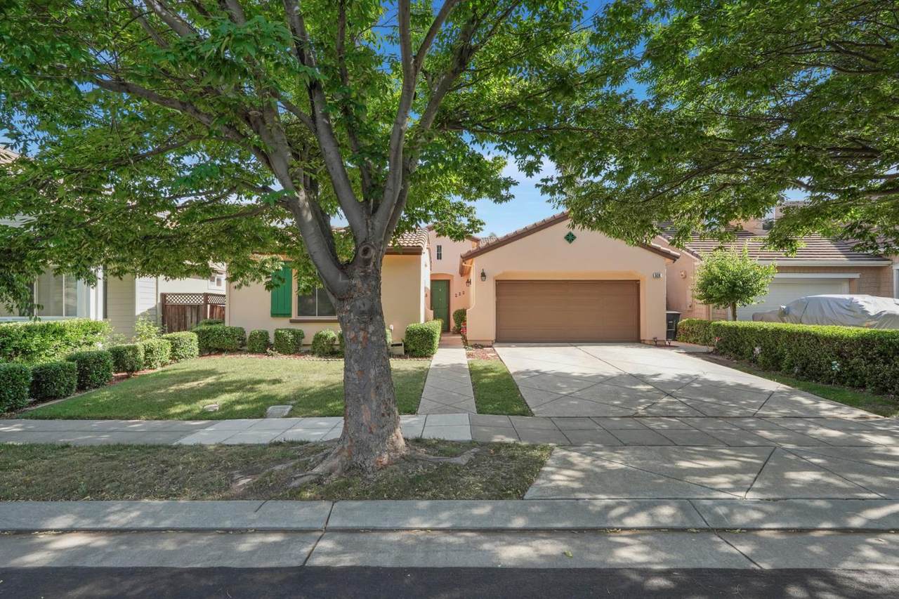 524 Hutchings Way - Photo 1