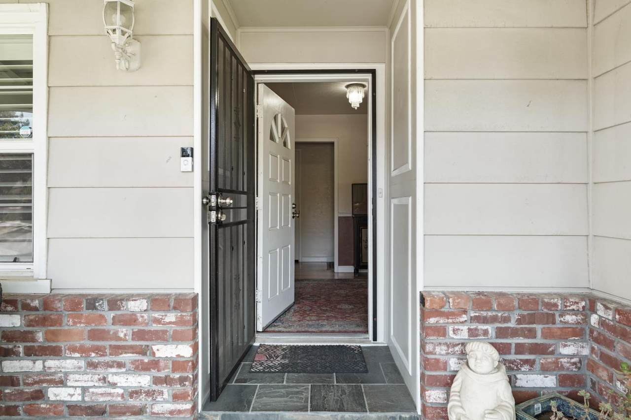 https://bt-photos.global.ssl.fastly.net/sacramento/1280_boomver_3_561187061-2.jpg