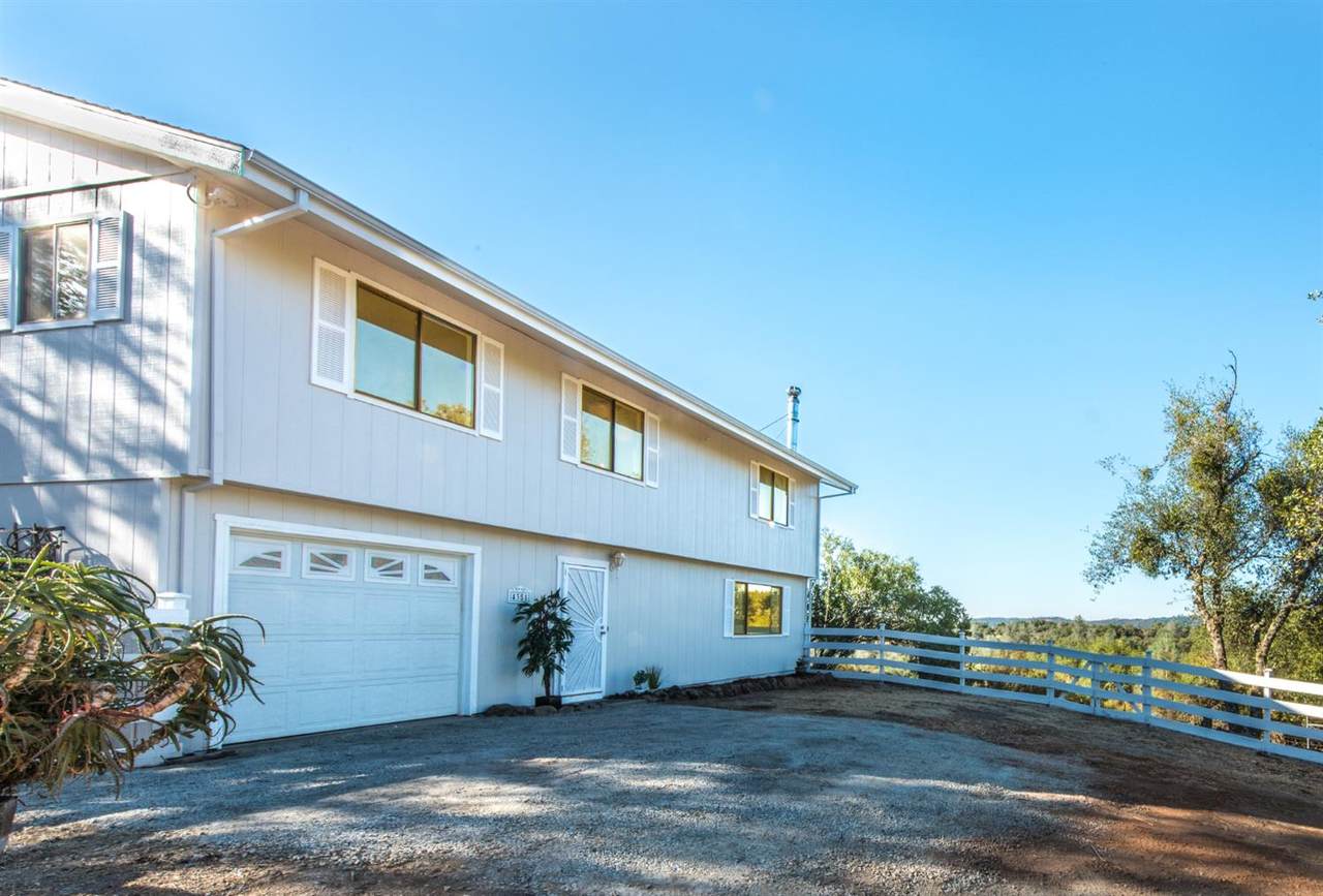 4351 Rossler Road - Photo 1