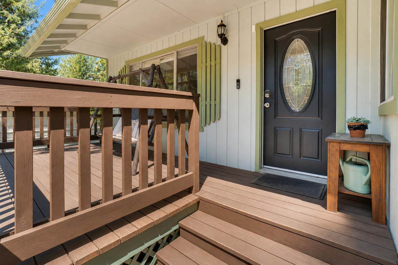 5690 Lupin Lane - Photo 1