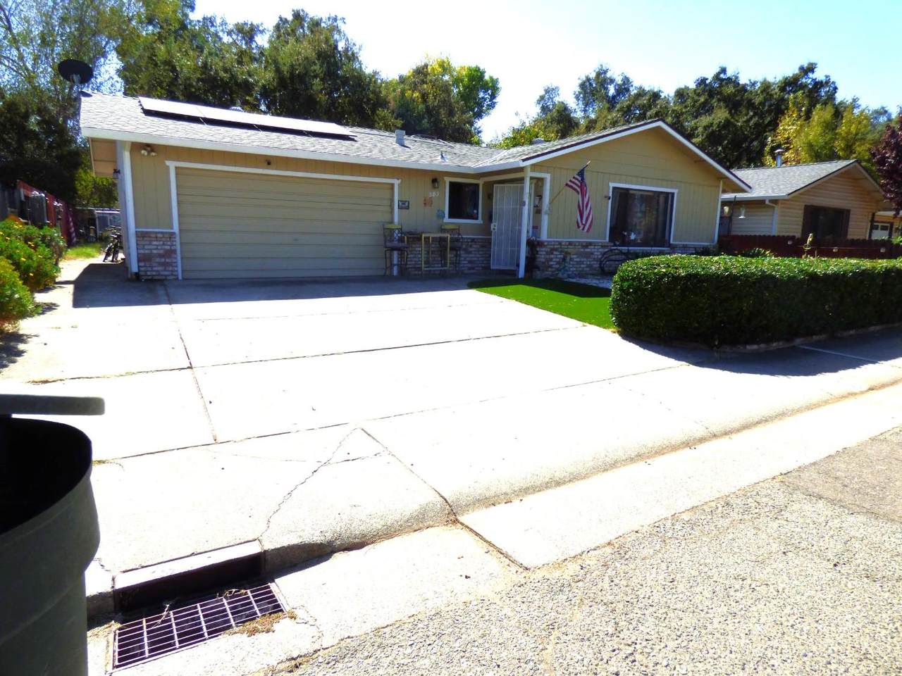303 Ferrari Way - Photo 1