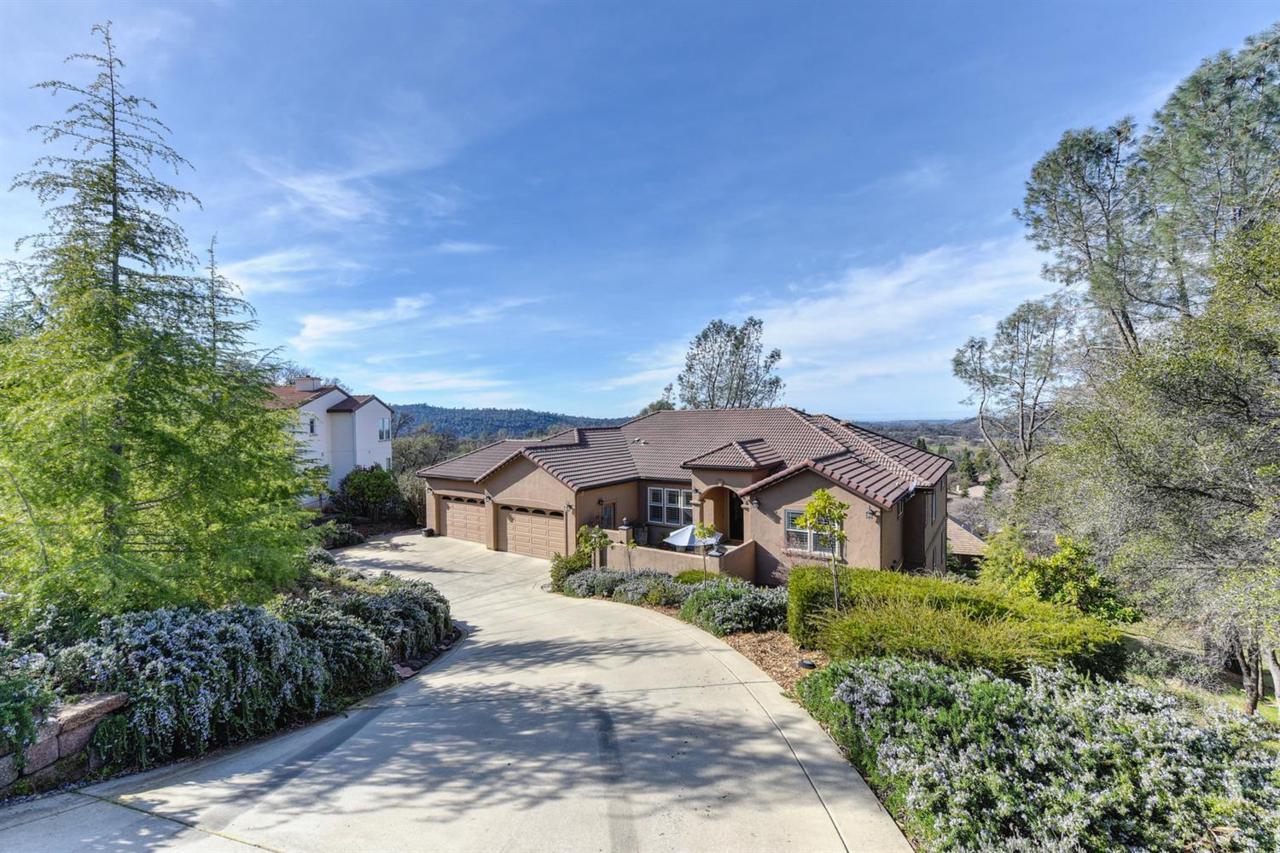 6433 Caddie Ct - Photo 1