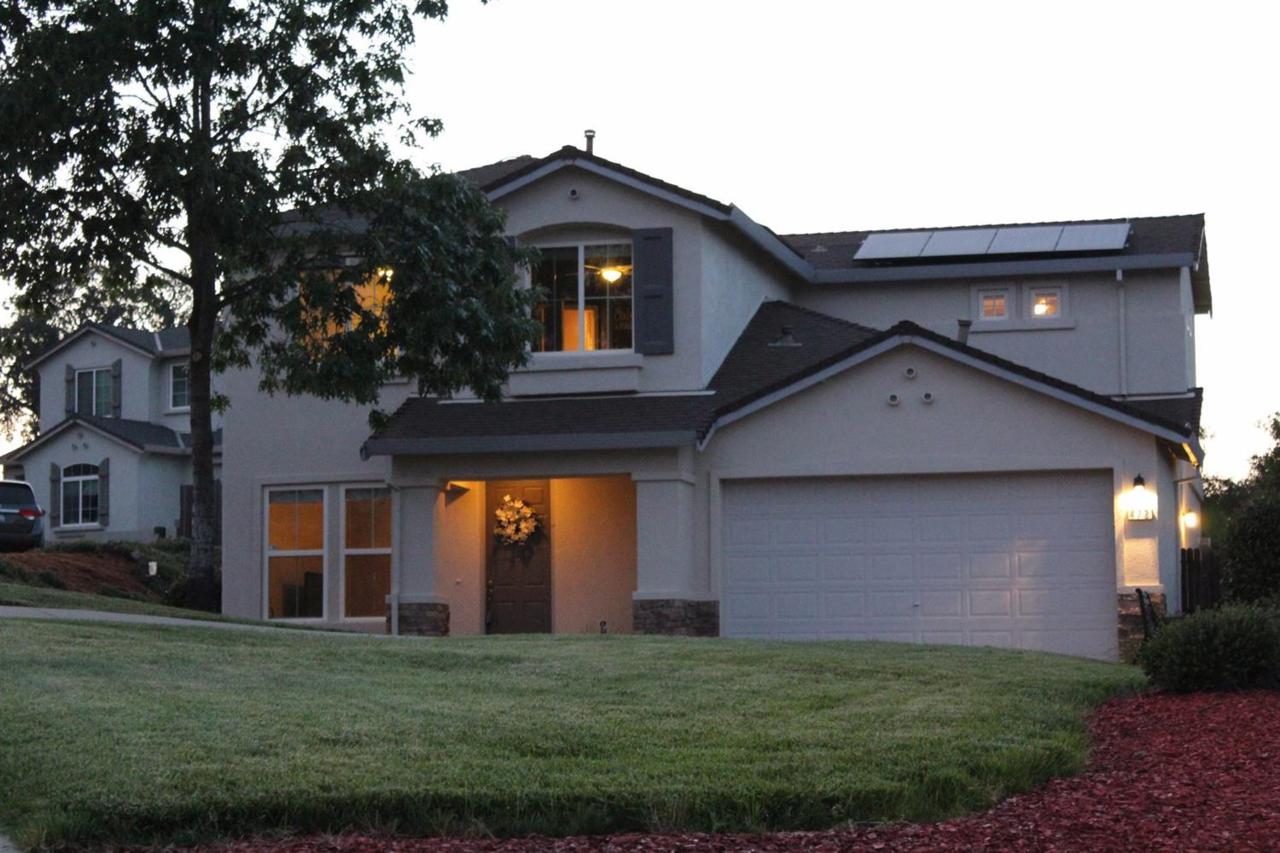 472 Michelle Drive - Photo 1