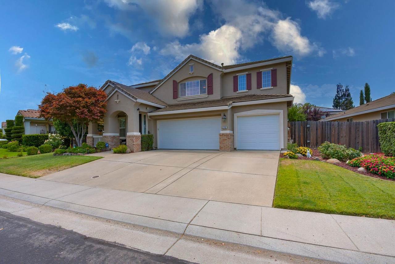 2765 Mccloud Way - Photo 1