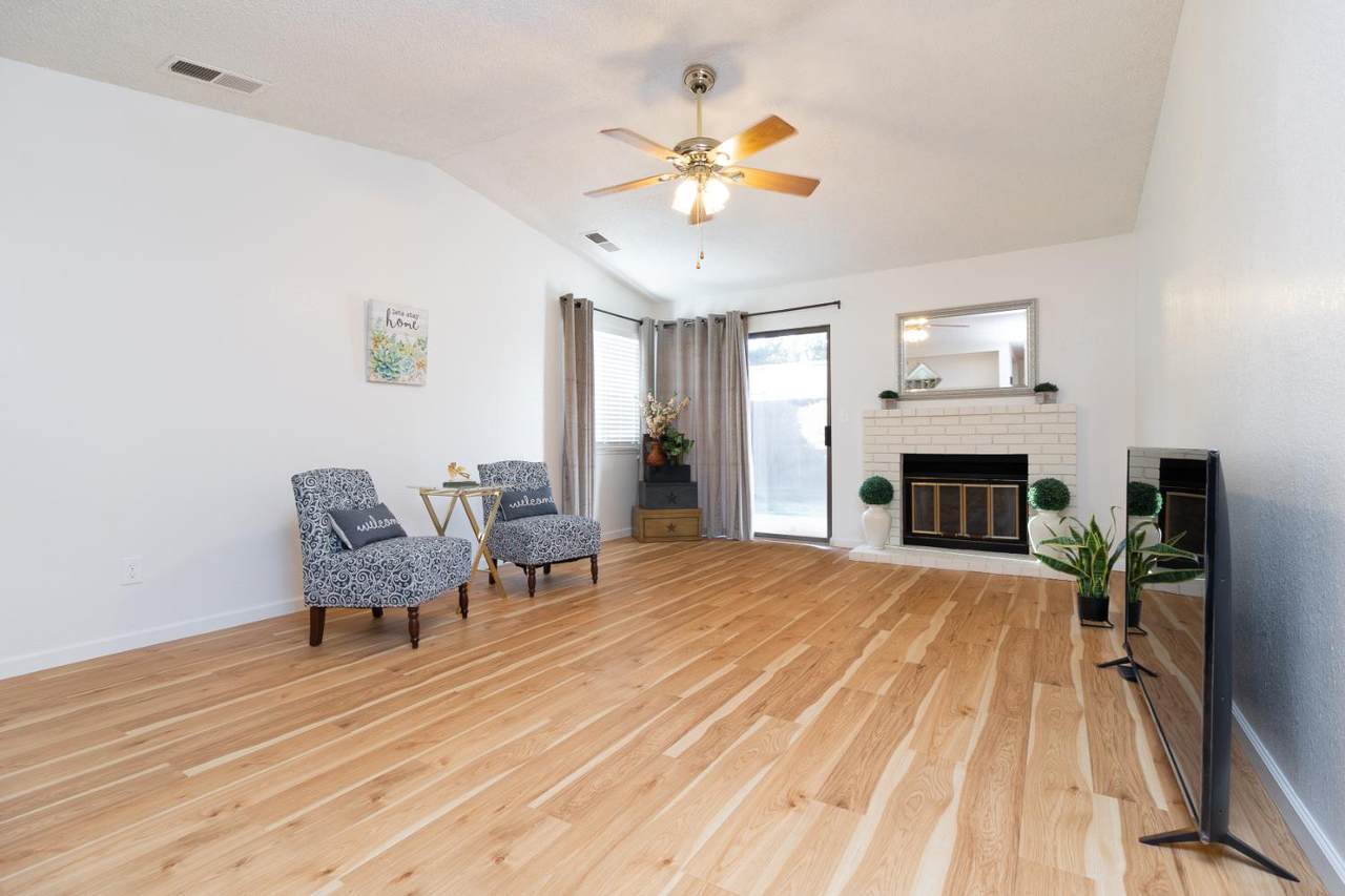 https://bt-photos.global.ssl.fastly.net/sacramento/1280_boomver_4_560899506-2.jpg