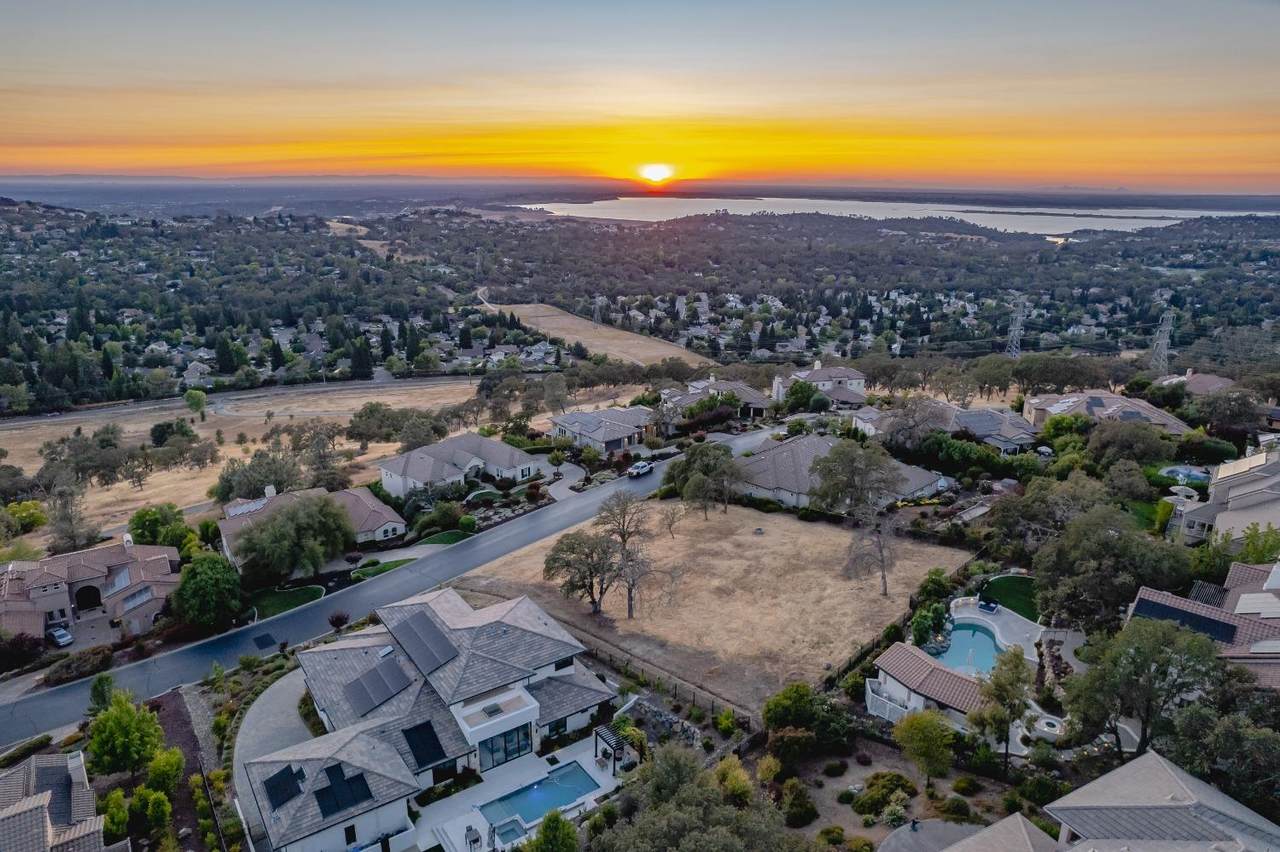 https://bt-photos.global.ssl.fastly.net/sacramento/1280_boomver_4_560910382-2.jpg