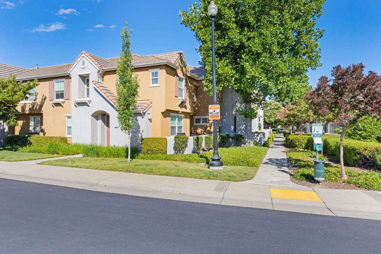 https://bt-photos.global.ssl.fastly.net/sacramento/1280_boomver_4_561182969-2.jpg