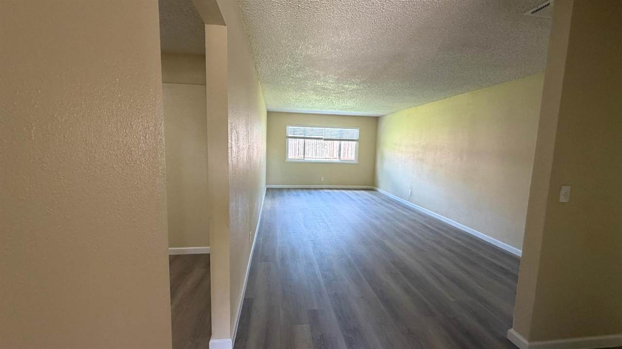 https://bt-photos.global.ssl.fastly.net/sacramento/1280_boomver_5_561215485-2.jpg