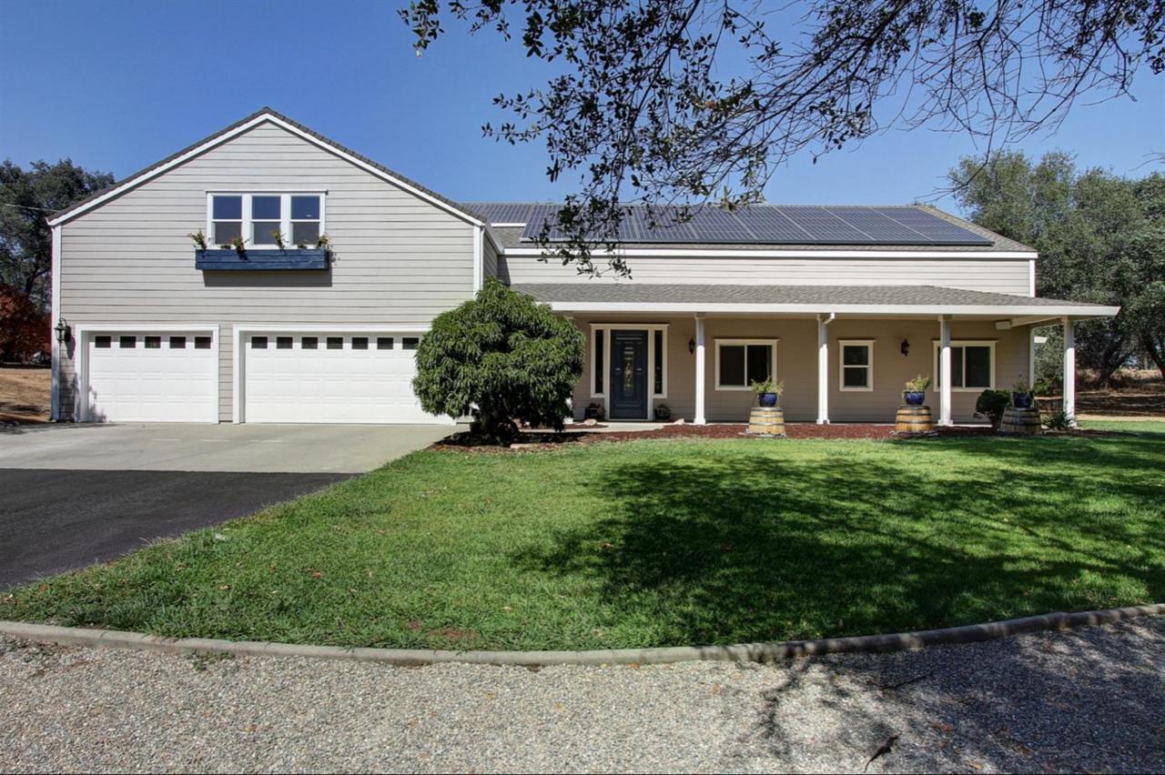 3401 Bush Lane - Photo 1