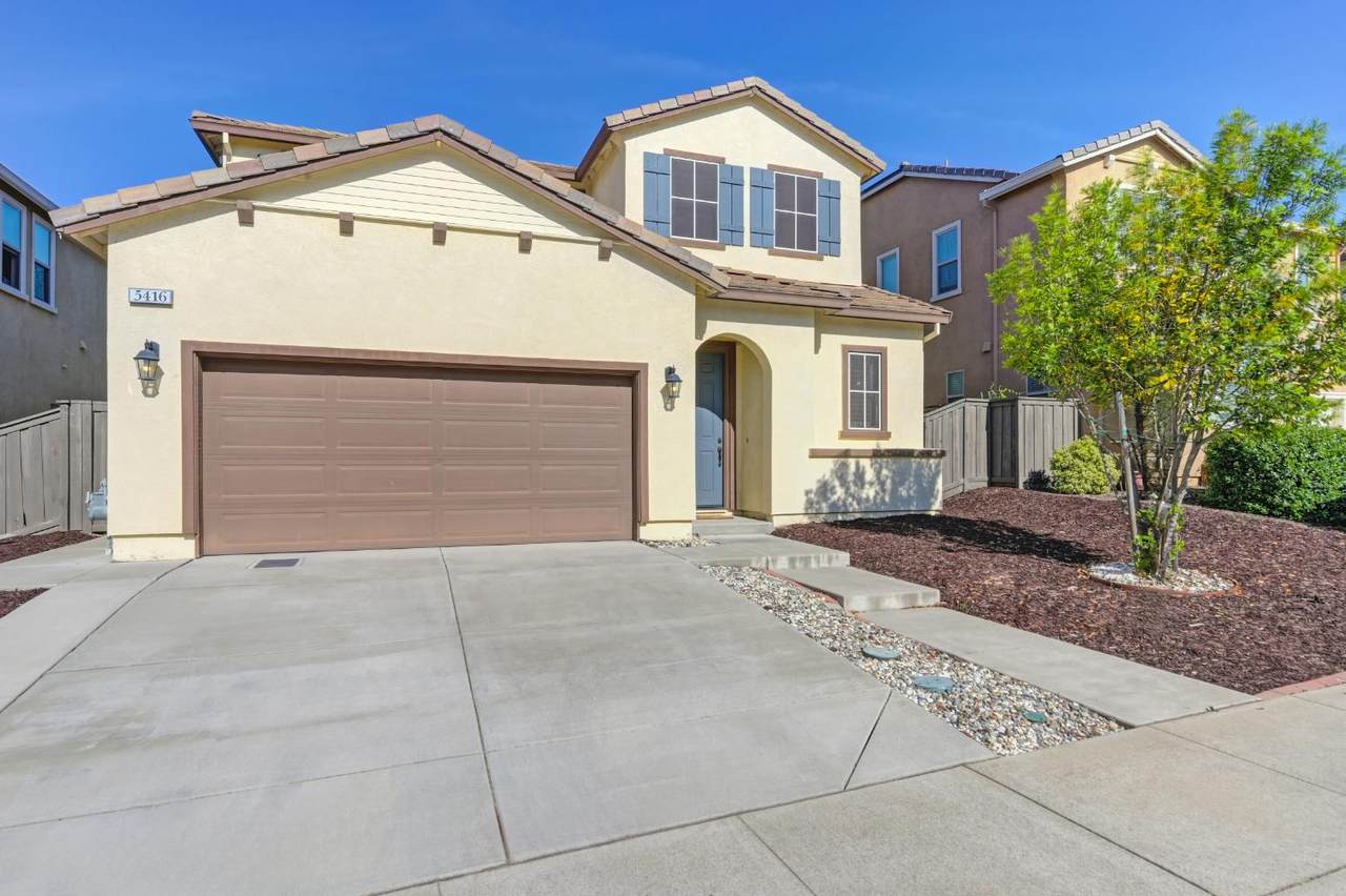 5416 Cannes Court - Photo 1