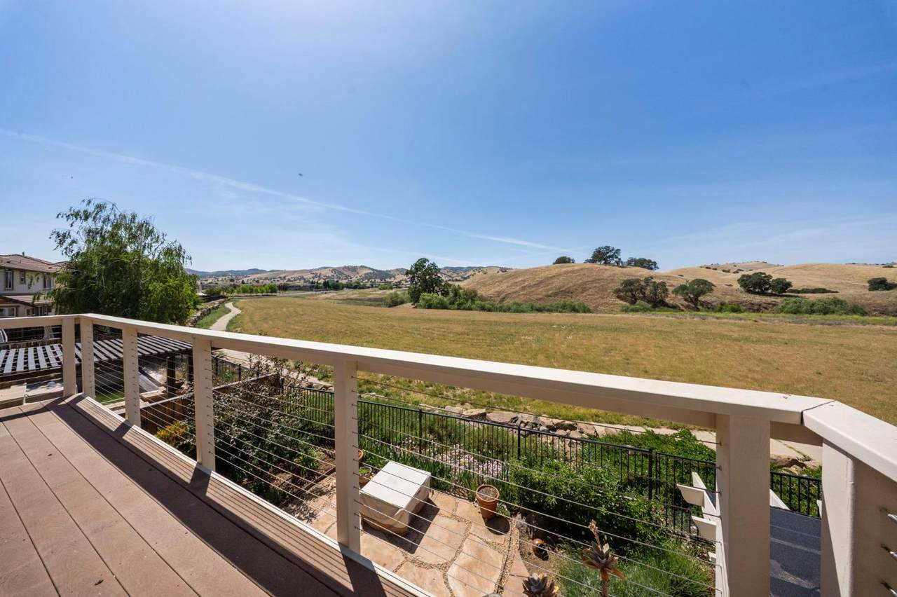 20761 Fairway Drive - Photo 1