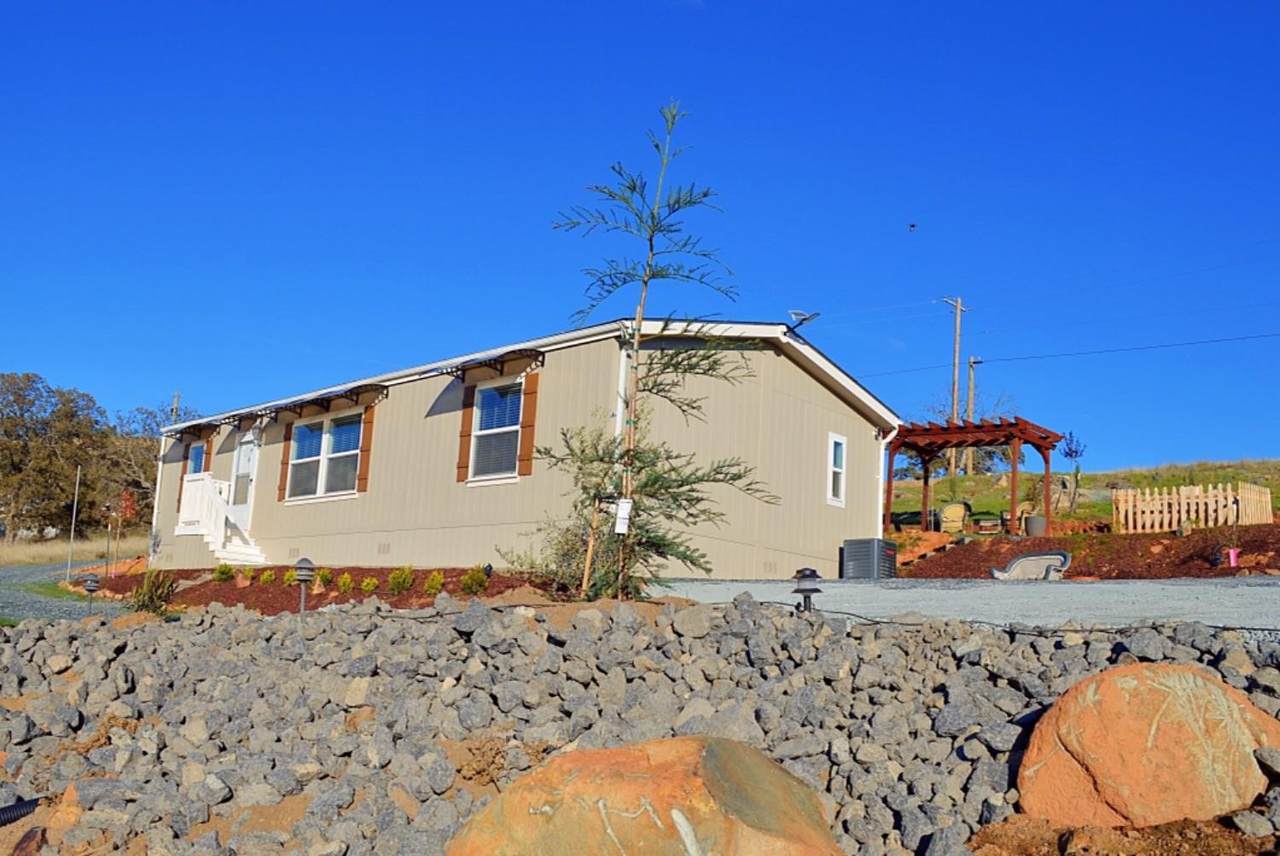 9955 Hernandez Drive - Photo 1