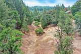 12774 Hoppy Hollow Road - Photo 9