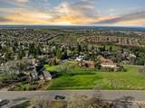 1520 Barcelona Drive - Photo 3