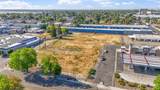 1332 Yosemite Boulevard - Photo 13