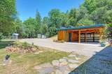 11860 Surrey Drive - Photo 16
