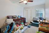 1120 Oak Street - Photo 25
