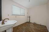 539 Uren Street - Photo 52