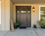 1072 Champagne Lane - Photo 32