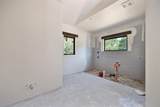 9201 Rock Springs Road - Photo 31