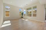 2914 Carrousel Street - Photo 16