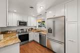 6704 Oaklawn Way - Photo 10