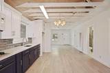 711 Oso Street - Photo 15