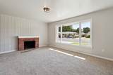 582 Hughes Avenue - Photo 6