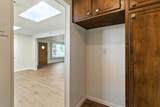 838 Marion - Photo 16