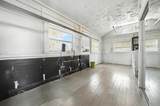 218 Shakeley - Photo 11