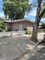 702 Oak Street - Photo 2