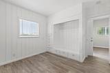 2325 Archer Avenue - Photo 19