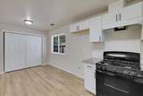 180 Percy Avenue - Photo 12