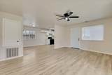 180 Percy Avenue - Photo 7