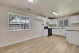 180 Percy Avenue - Photo 9