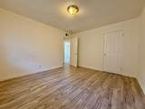 2420 Oxford Way - Photo 11