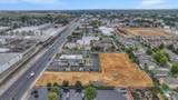1970 Mchenry Avenue - Photo 11