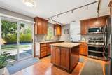 2982 Windsor Court - Photo 12