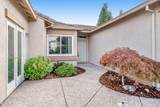 1175 Greenleaf Court - Photo 8