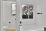1302 Amaranth Street - Photo 38