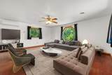 17905 Burke Drive - Photo 3