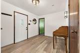 17905 Burke Drive - Photo 5