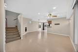 525 Samuel Way - Photo 4