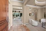 19 Zeller Place - Photo 4