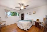 1333 Wesley Lane - Photo 18