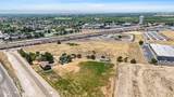 960 Goodwin Drive - Photo 11