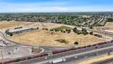 960 Goodwin Drive - Photo 7