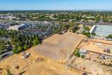8095 Stockton Boulevard - Photo 9